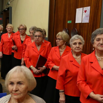 Zdjęcie - 2025.02.14 Koncert Walentynkowy „Do zakochania jeden krok”