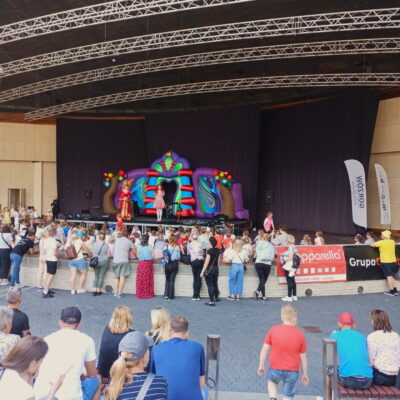 Zdjęcie - 2025.06.01 Dzień Dziecka z MCK i Teatrem Baniek Mydlanych