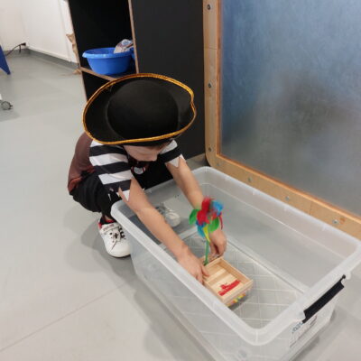 Zdjęcie - 2025.09.28 Piracka przygoda – warsztaty familijne w SOWA Gorzów Wielkopolski