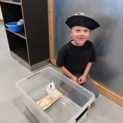 Zdjęcie - 2025.09.28 Piracka przygoda – warsztaty familijne w SOWA Gorzów Wielkopolski