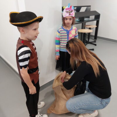 Zdjęcie - 2025.09.28 Piracka przygoda – warsztaty familijne w SOWA Gorzów Wielkopolski