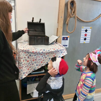 Zdjęcie - 2025.09.28 Piracka przygoda – warsztaty familijne w SOWA Gorzów Wielkopolski