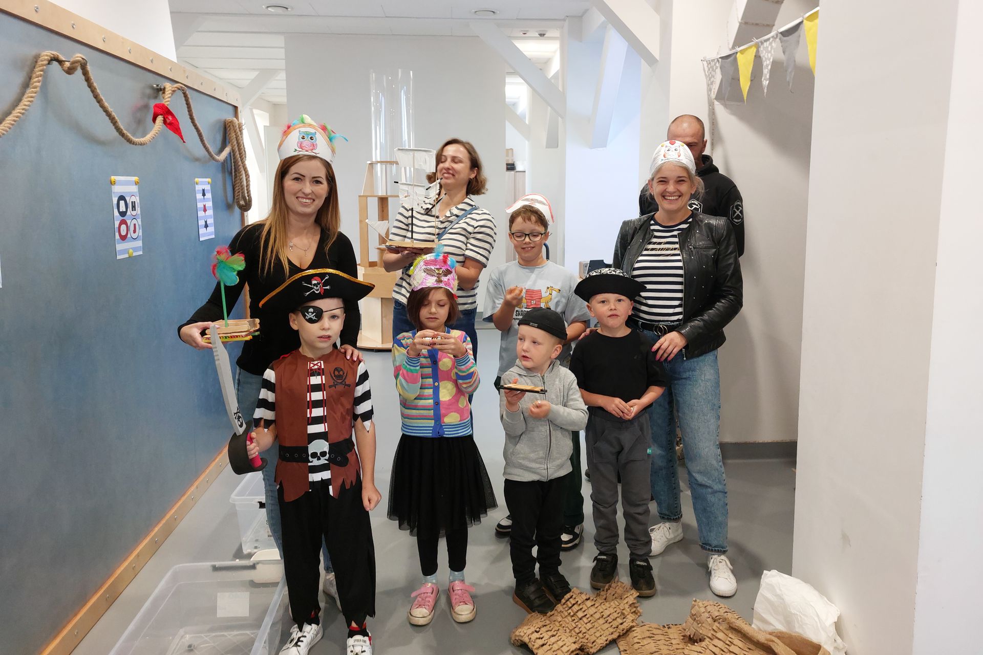 Galeria - 2025.09.28 Piracka przygoda - warsztaty familijne w SOWA Gorzów Wielkopolski