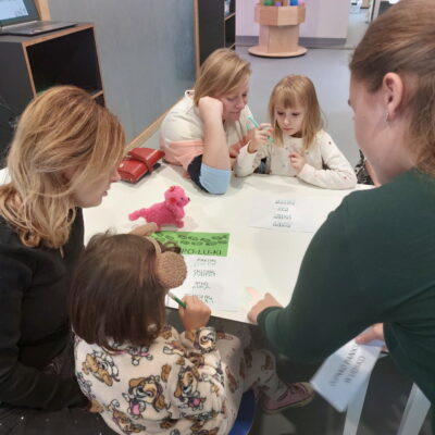 Zdjęcie - 2025.10.12 Z harcerską duszą – warsztaty familijne w SOWA Gorzów Wielkopolski