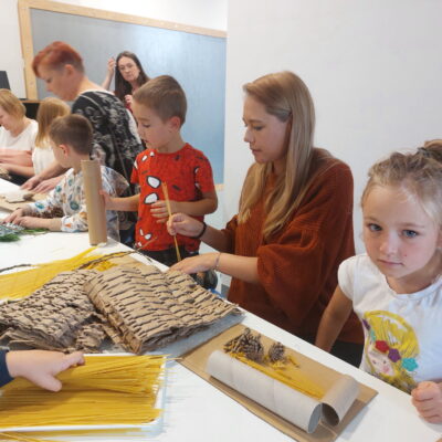 Zdjęcie - 2025.10.12 Z harcerską duszą – warsztaty familijne w SOWA Gorzów Wielkopolski