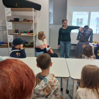 Zdjęcie - 2025.10.12 Z harcerską duszą – warsztaty familijne w SOWA Gorzów Wielkopolski