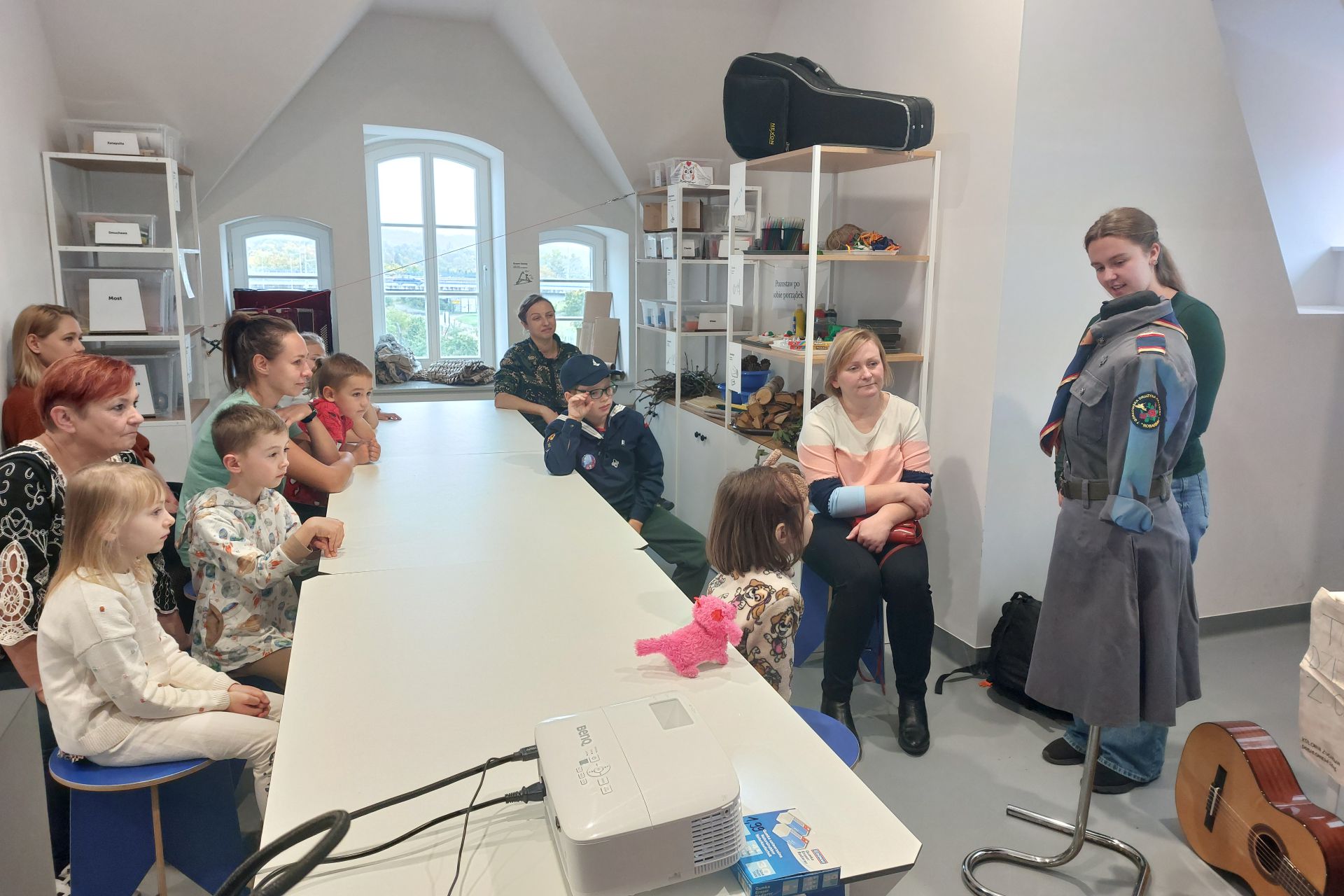 Galeria - 2025.10.12 Z harcerską duszą - warsztaty familijne w SOWA Gorzów Wielkopolski