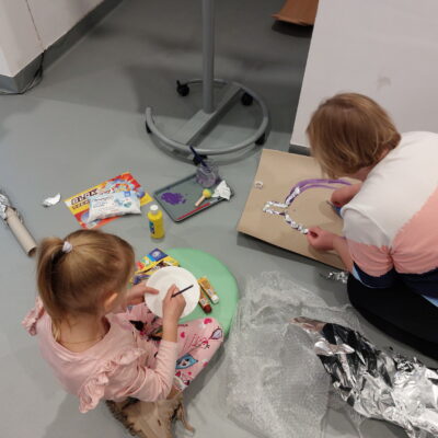 Zdjęcie - 2025.10.19 Kosmiczne energie – warsztaty familijne w SOWA Gorzów Wielkopolski