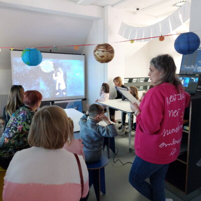 Zdjęcie - 2025.10.19 Kosmiczne energie – warsztaty familijne w SOWA Gorzów Wielkopolski