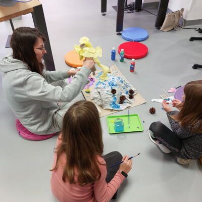 Zdjęcie - 2025.10.19 Kosmiczne energie – warsztaty familijne w SOWA Gorzów Wielkopolski