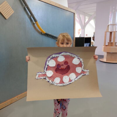 Zdjęcie - 2025.10.19 Kosmiczne energie – warsztaty familijne w SOWA Gorzów Wielkopolski