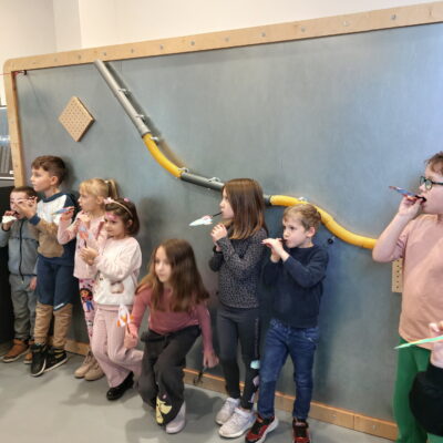 Zdjęcie - 2025.10.19 Kosmiczne energie – warsztaty familijne w SOWA Gorzów Wielkopolski