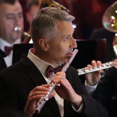 Zdjęcie - 2025.10.31 Koncert „Wiersze ciszy, dźwięki pamięci”