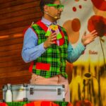 2025.11.22 Teatralne Podwieczorki dla najmłodszych - "Pan Abrakadabra i nowa asystentka" fot. 1