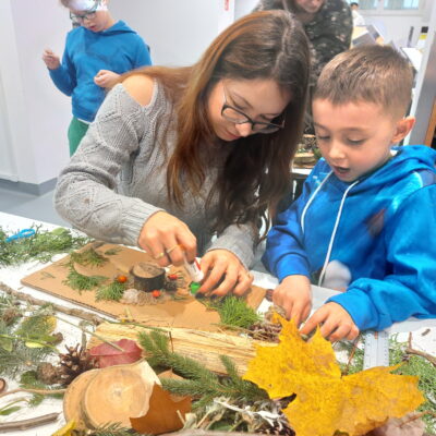 Zdjęcie - 2025.11.09 Eko sztuka z darów natury – warsztaty familijne w SOWA Gorzów Wielkopolski