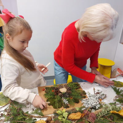 Zdjęcie - 2025.11.09 Eko sztuka z darów natury – warsztaty familijne w SOWA Gorzów Wielkopolski