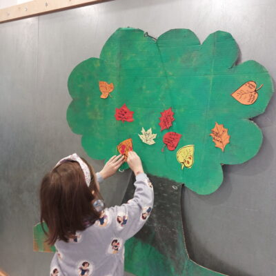 Zdjęcie - 2025.11.09 Eko sztuka z darów natury – warsztaty familijne w SOWA Gorzów Wielkopolski