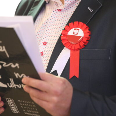 Zdjęcie - 2025.11.12 Patriotyczne śpiewanie dla Niepodległej