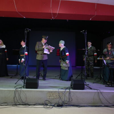 Zdjęcie - 2025.11.12 Patriotyczne śpiewanie dla Niepodległej