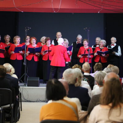 Zdjęcie - 2025.11.12 Patriotyczne śpiewanie dla Niepodległej