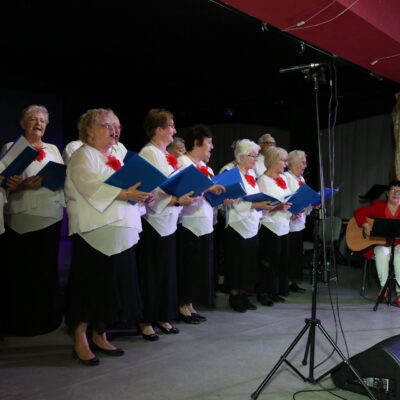 Zdjęcie - 2025.11.12 Patriotyczne śpiewanie dla Niepodległej