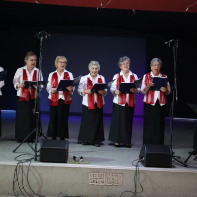 Zdjęcie - 2025.11.12 Patriotyczne śpiewanie dla Niepodległej