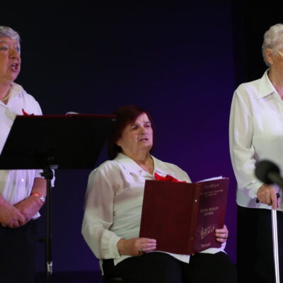 Zdjęcie - 2025.11.12 Patriotyczne śpiewanie dla Niepodległej