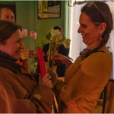 Zdjęcie - 2025.11.21 „Dowody miłości” – wernisaż wystawy w witrynie w IPEA