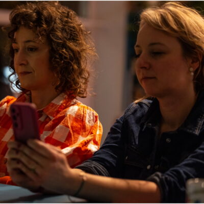 Zdjęcie - 2025.11.21 „Dowody miłości” – wernisaż wystawy w witrynie w IPEA