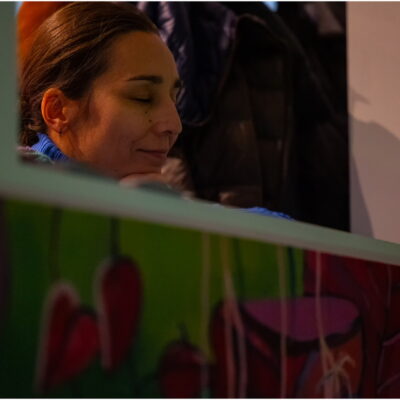 Zdjęcie - 2025.11.21 „Dowody miłości” – wernisaż wystawy w witrynie w IPEA