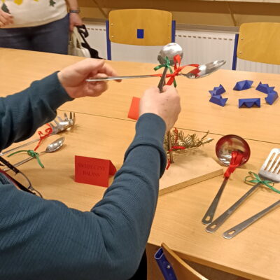 Zdjęcie - 2025.12.05 SOWA Gorzów na kiermaszu SP 13