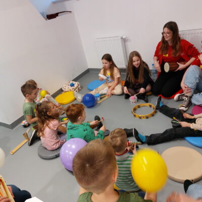 Zdjęcie - 2026.03.05 Dlaczego instrumenty grają? – warsztaty w SOWA Gorzów Wielkopolski