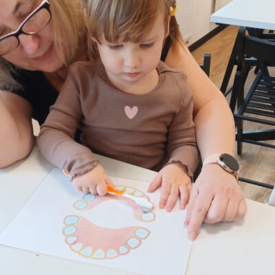 Zdjęcie - 2026.03.11 Bawmy się – na wesoło!: Zęby nie tylko gryzą