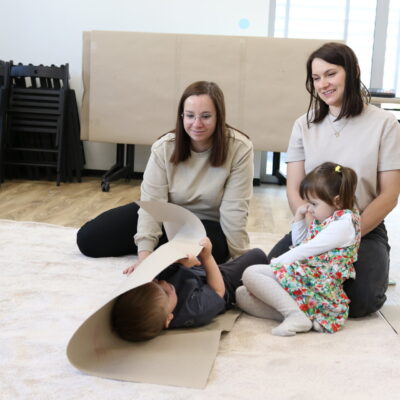 Zdjęcie - 2026.04.11 Muzyka, Dźwięki i Zabawa – warsztaty familijne