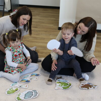 Zdjęcie - 2026.04.11 Muzyka, Dźwięki i Zabawa – warsztaty familijne